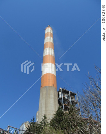 工場の煙突 10632849
