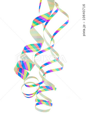 Multicolored curling stream paper strands 10640716