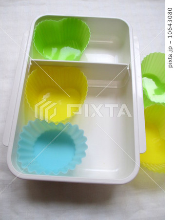 シリコン　おかずカップ 10643080