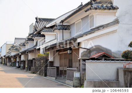 脇町うだつの町並み 10646593