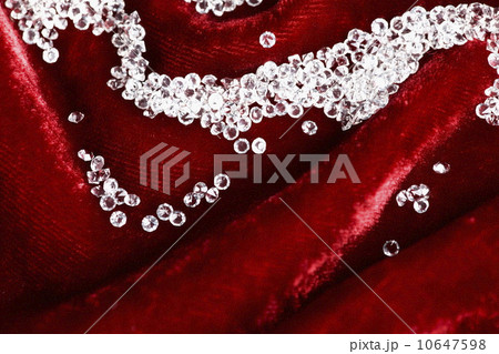 Diamonds on red velvet Diamonds on red velvet 10647598