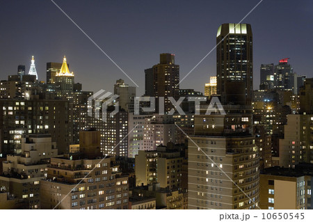 New York City skyline at dusk New York City skyline at dusk 10650545