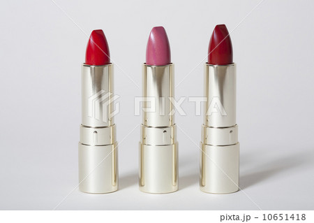 Red and pink lipsticks Red and pink lipsticks 10651418