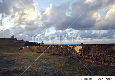 Puerto Rico, Old San Juan, View of old cemetery 10651967