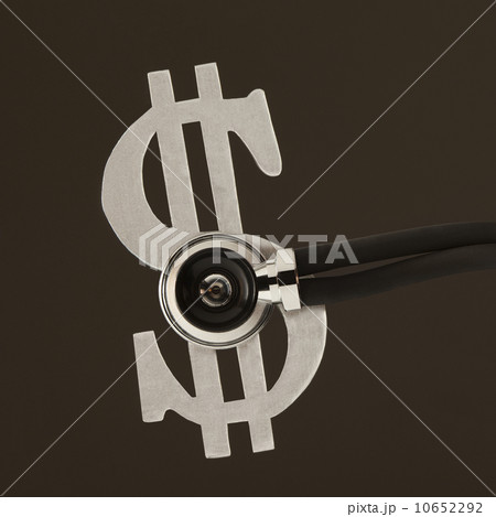 Stethoscope on "Dollar" sign 10652292