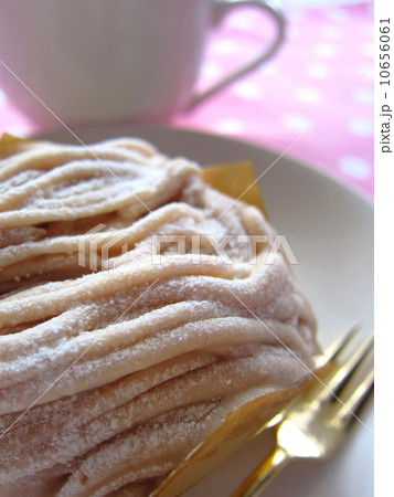 モンブランでティータイム モンブランでティータイム 10656061