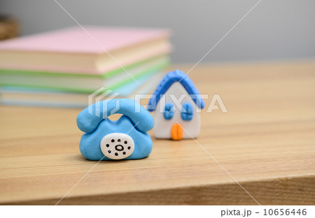 電話と家 10656446