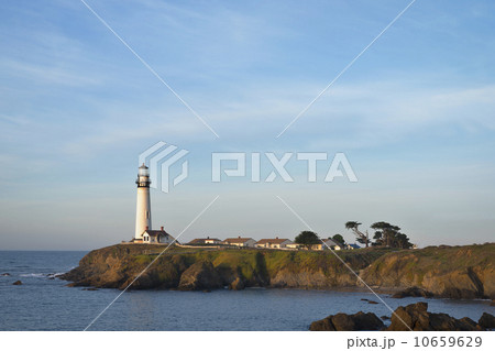 Idyllic scene of Pigeon Point Light Station Idyllic scene of Pigeon Point Light Station 10659629