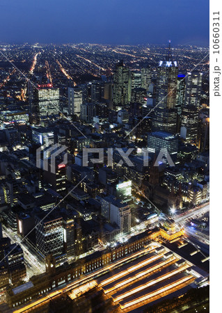 Cityscape at night Cityscape at night 10660311