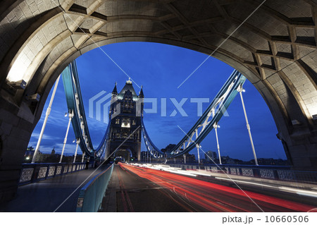 Tower Bridge seen from arch 10660506