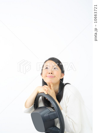 ドライブ・若い女性 ドライブ・若い女性 10663721