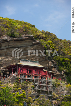 館山　崖観音 10666838