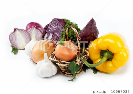 Healthy food. Fresh vegetables on a white background. 10667082