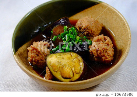 肉団子となすの煮物 肉団子となすの煮物 10673986