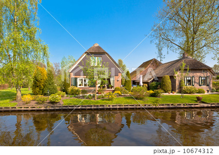 Traditional Dutch houses 10674312