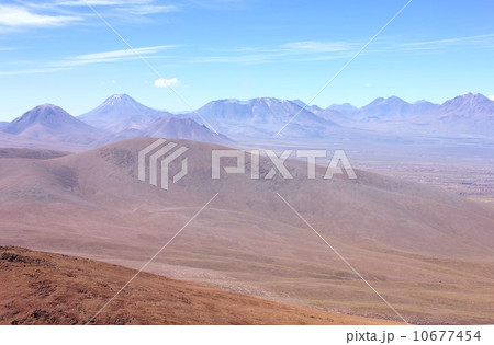 セール商品が満載 南米アンデス山脈、標高5000mの高地から見る圧巻の風景の写真 額縁