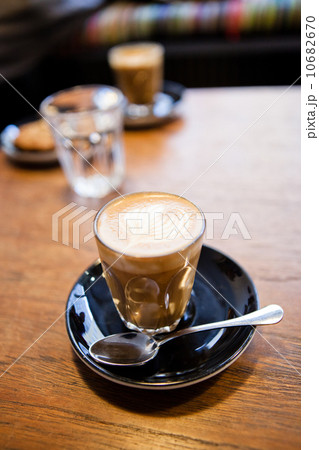 Latte with coffee art 10682670