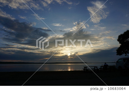 夕日 10683064