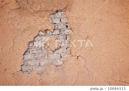 USA, New Mexico, Taos, adobe wall USA, New Mexico, Taos, adobe wall 10684313