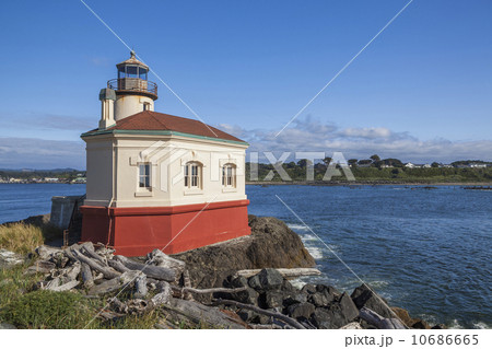 Small lighthouse Small lighthouse 10686665