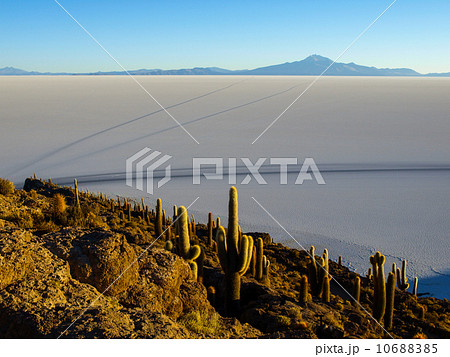 Salar de Uyuni 10688385