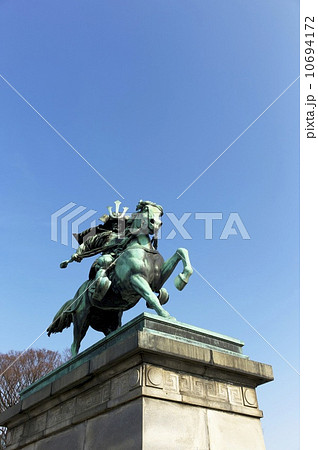 楠木正成像　皇居 10694172