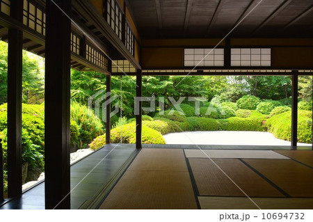丈山苑 詩泉閣 南庭 丈山苑 詩泉閣 南庭 10694732