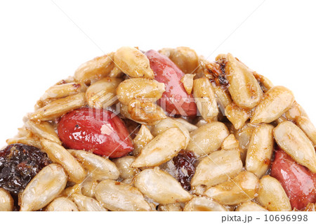 Round candied seeds and nuts. 10696998