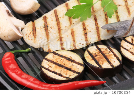 Grilled fillet of pangasius. 10700854
