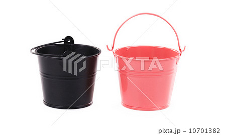 Black and pink metal buckets. Black and pink metal buckets. 10701382