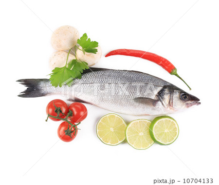 Fresh seabass with pepper and mushrooms. Fresh seabass with pepper and mushrooms. 10704133