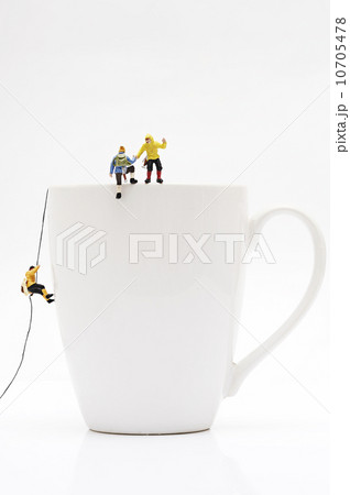 Miniature peoples recreation Miniature peoples recreation 10705478