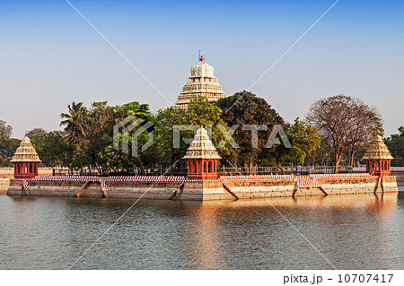 Vandiyur Mariamman Teppakulam 10707417