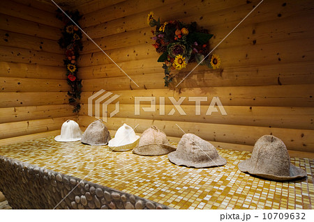 wooden sauna wooden sauna 10709632