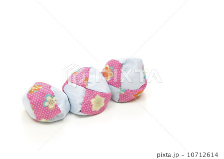 手作りのお手玉 10712614