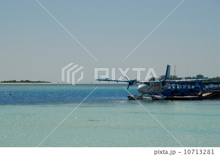 水上飛行機と海 水上飛行機と海 10713281