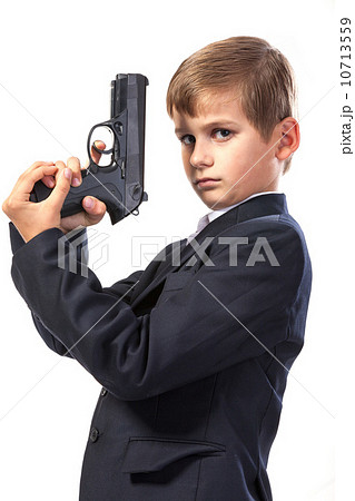Boy with a weapon 10713559