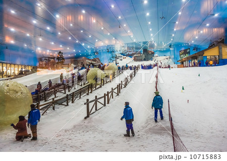 Ski Dubai is an indoor ski resort with 22,500 square meters of s 10715883