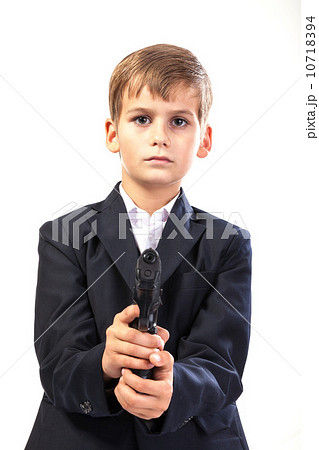 Boy with a weapon 10718394