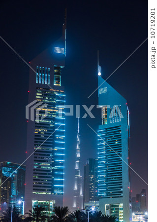 Dubai Dowtown at ngiht, United Arab Emirates 10719201