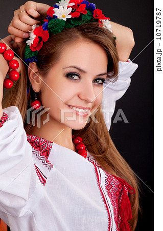 Attractive woman wears Ukrainian national dress 10719787