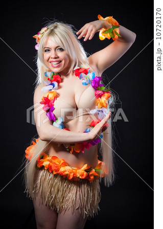 Studio portrait of lovely girl in hawai costume Studio portrait of lovely girl in hawai costume 10720170