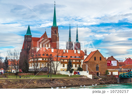 Wroclaw old city panorama 10720257