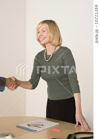 Business people shaking hands Business people shaking hands 10721269