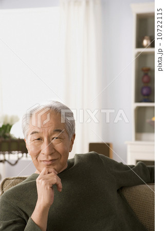 Portrait of senior man 10722115