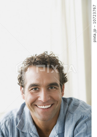 Portrait of smiling mature man 10723767