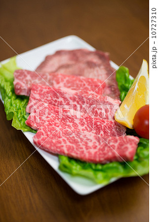 焼肉 カルビとタン 焼肉 カルビとタン 10727310