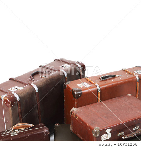 Old suitcase isolated on white background Old suitcase isolated on white background 10731268