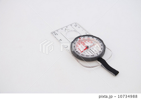 コンパス 10734988