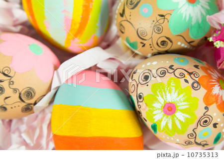 Easter eggs 10735313